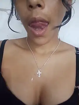 Emily playboy1 online show from October 25, 2025, 7:05 am