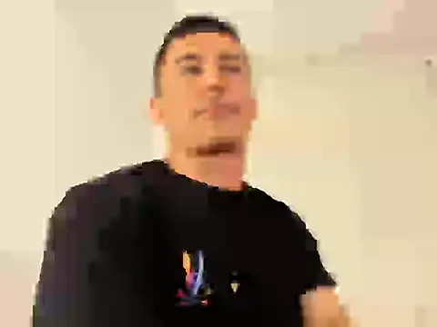 Snapshot of Muscle_man07 chatting on November 13, 2025, 9:47 pm Muscle man07 online show from November 13, 2025, 9:47 pm