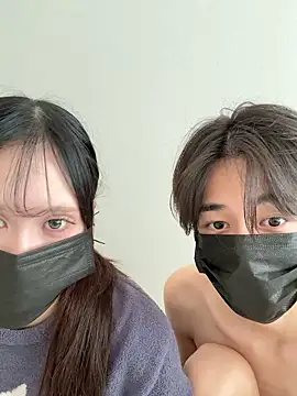 Snapshot of RAITO_ST chatting on April 2, 2026, 5:05 am RAITO ST online show from April 2, 2026, 5:05 am