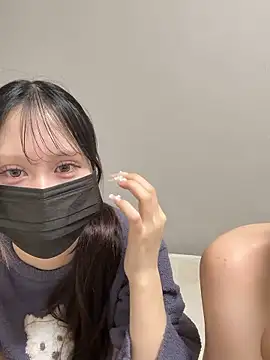 Snapshot of RAITO_ST chatting on May 3, 2026, 12:55 pm RAITO ST online show from May 3, 2026, 12:55 pm