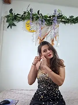 Nika aa online show from May 18, 2026, 4:02 pm