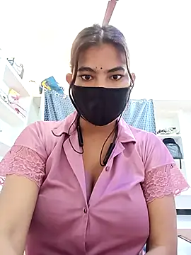 Hot radhaji online show from March 21, 2026, 1:10 am