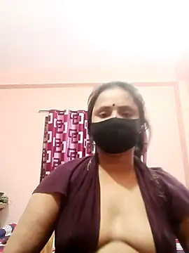 Megla879 online show from November 10, 2025, 5:12 pm