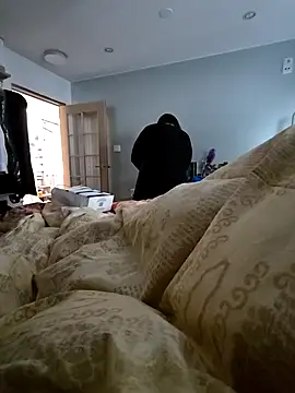 Snapshot of toyboyfin chatting on October 11, 2025, 7:29 am toyboyfin online show from October 11, 2025, 7:29 am