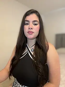 Isabella LaRue online show from March 23, 2026, 3:27 pm