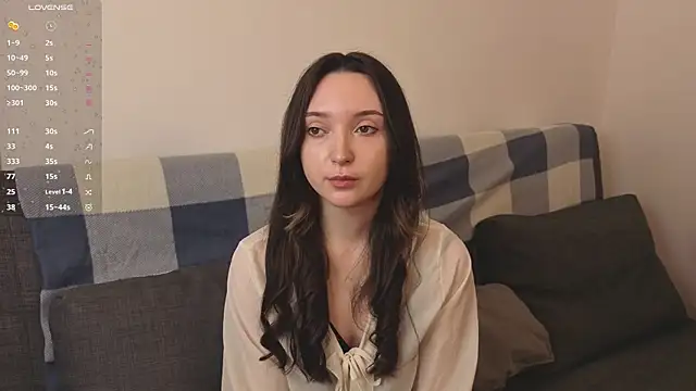 SylviaHamilton online show from April 25, 2026, 9:45 am