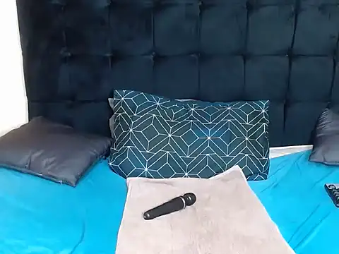 CaramelBootty online show from October 26, 2025, 4:07 am