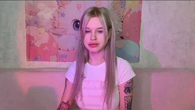 HoneyGold  online show from November 30, 2025, 4:16 am