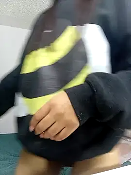 MeganHillss online show from October 9, 2025, 4:21 am