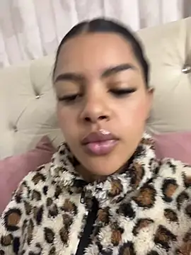 MeganHillss online show from March 15, 2026, 8:53 am