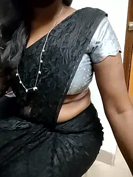 Tamilmallu-duskygirl03 online show from January 16, 2026, 6:12 pm