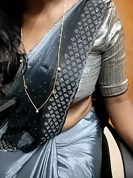 Tamilmallu-duskygirl03 online show from February 4, 2026, 6:47 pm