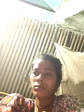 Snapshot of Co_punam chatting on July 24, 2026, 9:35 pm Co punam online show from July 24, 2026, 9:35 pm