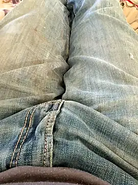 Snapshot of Beastyfuck chatting on November 11, 2025, 6:52 pm Beastyfuck online show from November 11, 2025, 6:52 pm