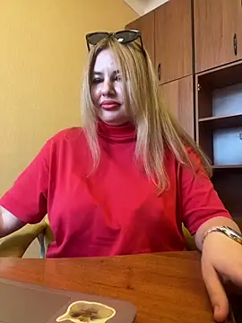 Passion-Blondy online show from April 30, 2026, 8:42 am