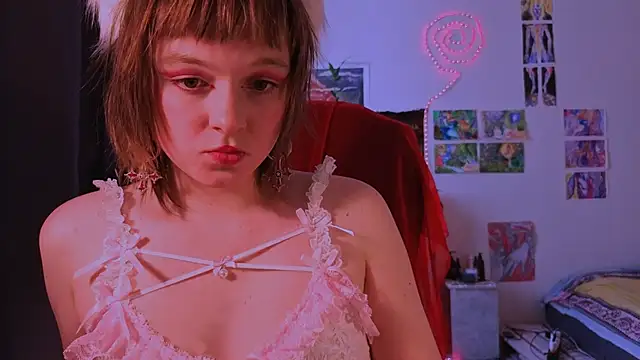 liquid0fluid0 online show from February 10, 2026, 12:20 pm