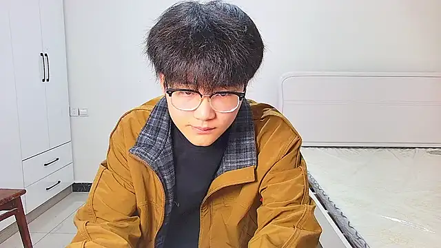 Snapshot of KK-cuteboy chatting on May 7, 2026, 12:21 pm KK-cuteboy online show from May 7, 2026, 12:21 pm