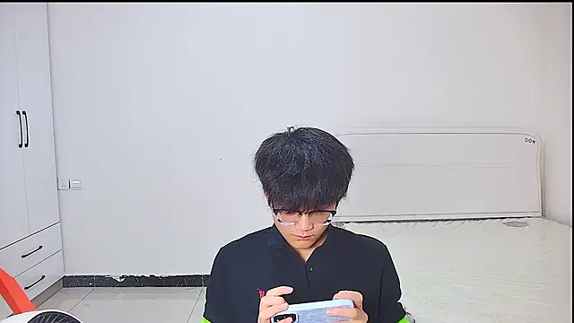 Snapshot of KK-cuteboy chatting on May 24, 2026, 11:59 am KK-cuteboy online show from May 24, 2026, 11:59 am