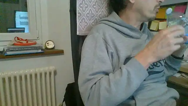 Snapshot of Kawayleo chatting on June 9, 2026, 8:26 am Kawayleo online show from June 9, 2026, 8:26 am