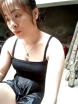 Snapshot of Alice_mu chatting on October 15, 2025, 12:55 am Alice mu online show from October 15, 2025, 12:55 am