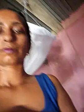 dreamerrrrr1 online show from October 11, 2025, 7:23 pm