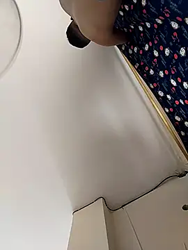 Aturo77 online show from April 3, 2026, 3:21 pm