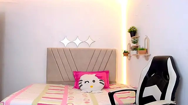 zara cute online show from May 30, 2026, 12:19 am