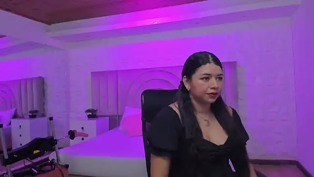 Little Channel online show from October 15, 2025, 10:21 pm