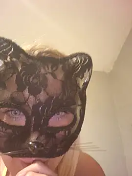 Snapshot of Libertine6259 chatting on July 1, 2026, 8:30 pm Libertine6259 online show from July 1, 2026, 8:30 pm