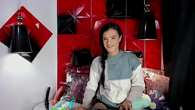 ZAMMIRA online show from February 8, 2026, 5:44 am