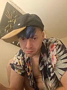 DelayedAnalog720 online show from November 20, 2025, 2:01 am