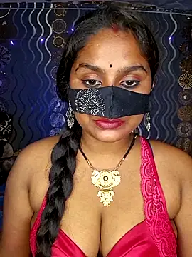 Sweet-Maddlina online show from March 31, 2026, 10:48 am