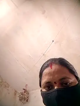 Snapshot of Q_rekha chatting on October 12, 2025, 10:14 am Q rekha online show from October 12, 2025, 10:14 am
