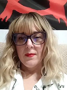 Amelialove42 online show from March 12, 2026, 2:23 pm