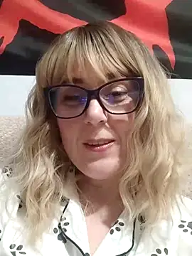 Amelialove42 online show from March 18, 2026, 7:17 pm