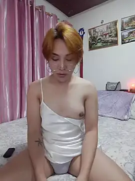 Keyka15 online show from May 16, 2026, 4:50 pm
