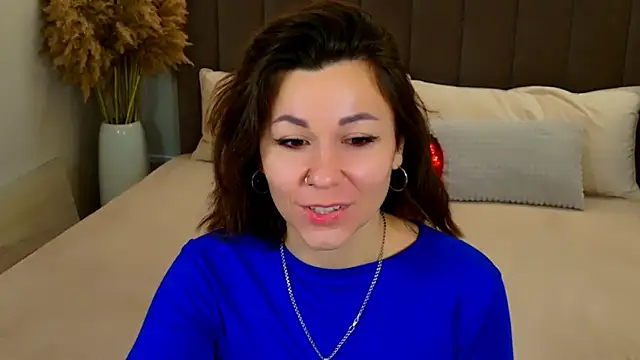 Snapshot of EdenSolis chatting on March 1, 2026, 9:33 am EdenSolis online show from March 1, 2026, 9:33 am