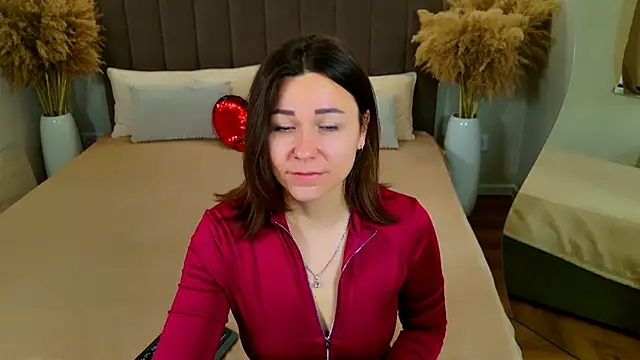 EdenSolis online show from April 20, 2026, 8:39 am