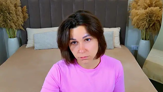 Snapshot of EdenSolis chatting on May 21, 2026, 9:38 am EdenSolis online show from May 21, 2026, 9:38 am