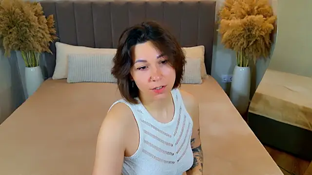Snapshot of EdenSolis chatting on May 23, 2026, 9:46 am EdenSolis online show from May 23, 2026, 9:46 am
