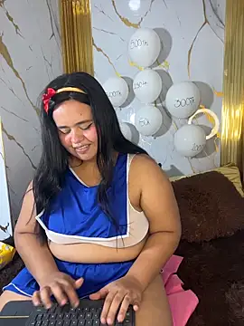 adara sweet20 online show from December 13, 2025, 7:53 pm