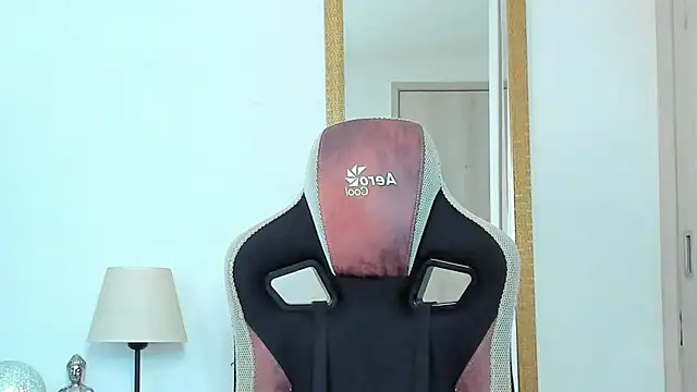 Ken mailik1 online show from April 16, 2026, 10:38 am