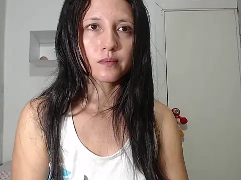 Renata Rivas online show from January 14, 2026, 4:51 am