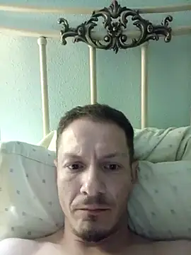 Snapshot of Graimito chatting on May 5, 2026, 2:41 am Graimito online show from May 5, 2026, 2:41 am