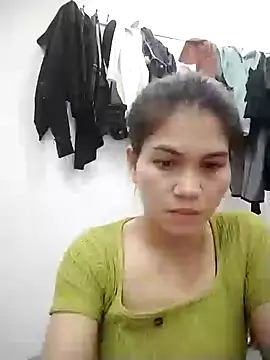 Leena j online show from October 15, 2025, 5:24 pm