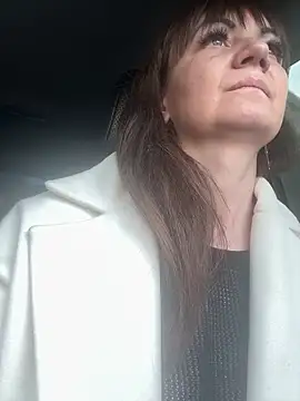 Butterfly8385 online show from April 4, 2026, 3:20 pm