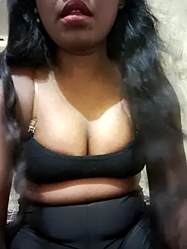 Snapshot of Lovely_Payal chatting on October 24, 2025, 2:57 pm Lovely Payal online show from October 24, 2025, 2:57 pm