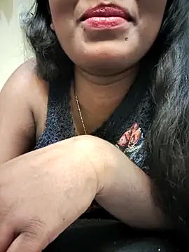 Snapshot of Lovely_Payal chatting on November 11, 2025, 4:18 pm Lovely Payal online show from November 11, 2025, 4:18 pm