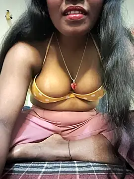 Snapshot of Lovely_Payal chatting on November 12, 2025, 10:30 pm Lovely Payal online show from November 12, 2025, 10:30 pm