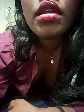 Snapshot of Lovely_Payal chatting on November 17, 2025, 3:23 am Lovely Payal online show from November 17, 2025, 3:23 am